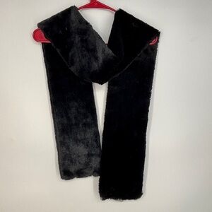 Brookstone 64” Black Faux Fur Scarf, New, No Tags